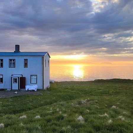 Happy-Cove Guesthouse - By The Sea Bakkafjorthur Экстерьер фото