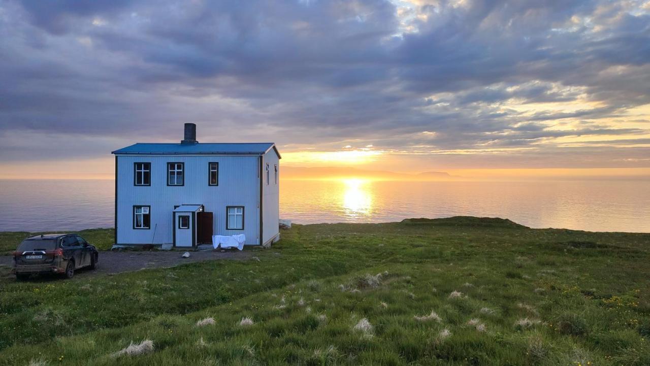 Happy-Cove Guesthouse - By The Sea Bakkafjorthur Экстерьер фото