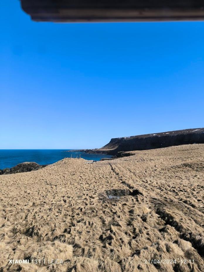 Happy-Cove Guesthouse - By The Sea Bakkafjorthur Экстерьер фото